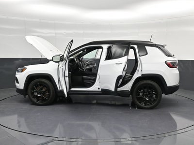 2023 Jeep Compass Altitude