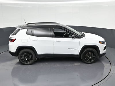 2023 Jeep Compass Altitude