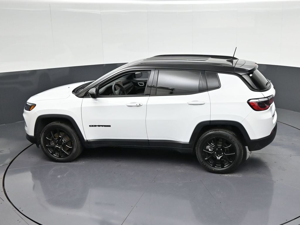 2023 Jeep Compass Altitude