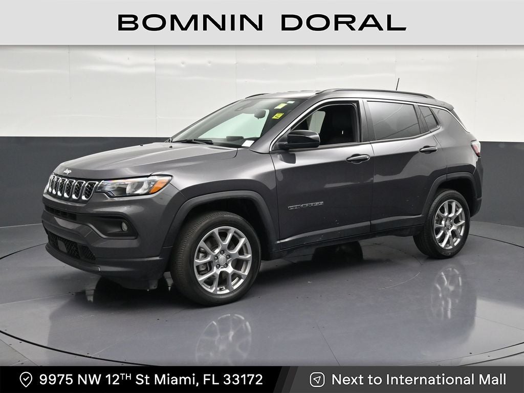 2024 Jeep Compass Latitude Lux