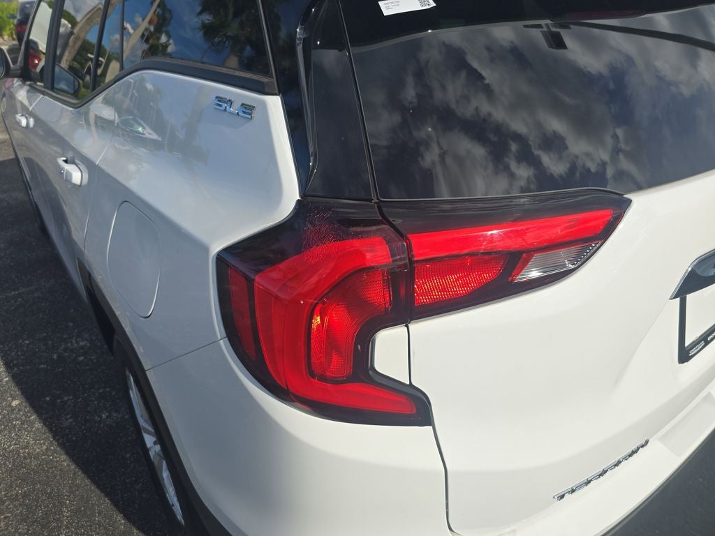 2021 GMC Terrain SLE