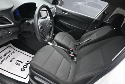 2019 Hyundai Accent SE