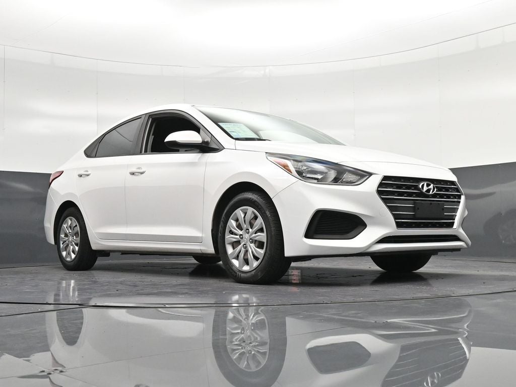 2019 Hyundai Accent SE