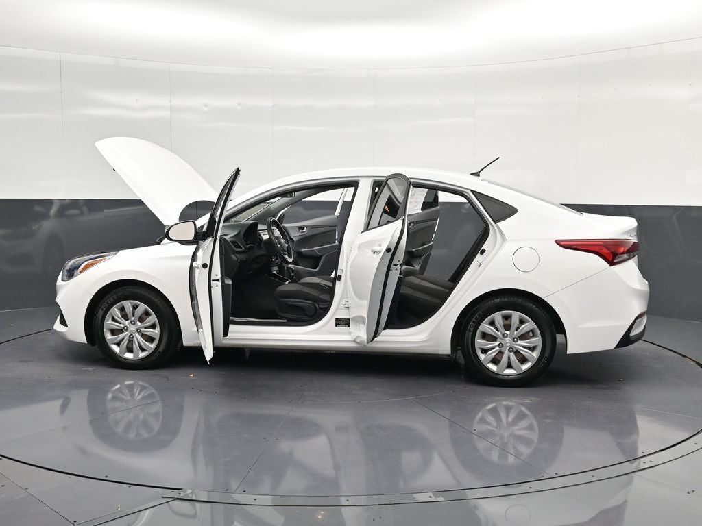 2019 Hyundai Accent SE