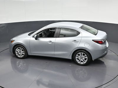 2017 Toyota Yaris iA Base