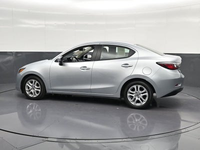 2017 Toyota Yaris iA Base
