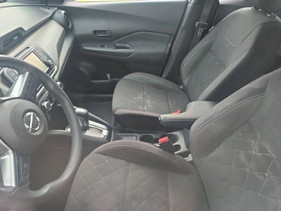2019 Nissan Kicks S