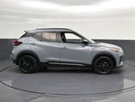 2022 Nissan Kicks SR