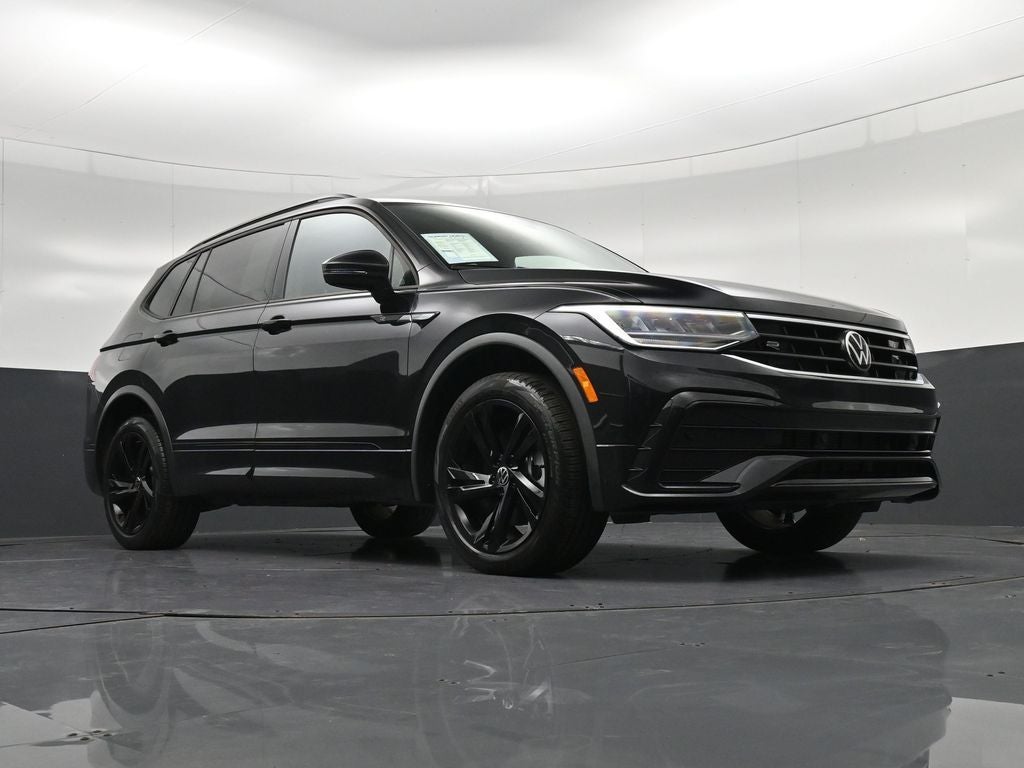 2023 Volkswagen Tiguan 2.0T SE R-Line Black
