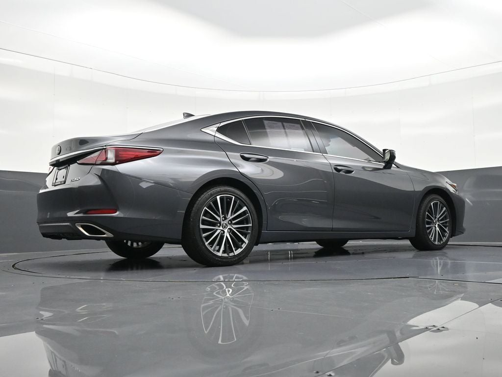 2022 Lexus ES 350