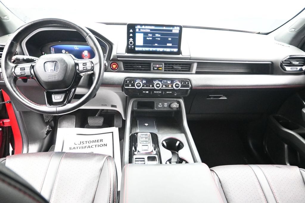 2025 Honda Pilot Black Edition
