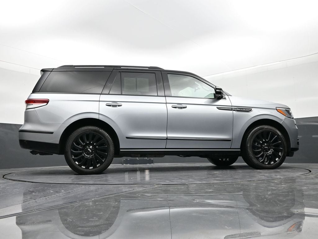 2023 Lincoln Navigator Black Label