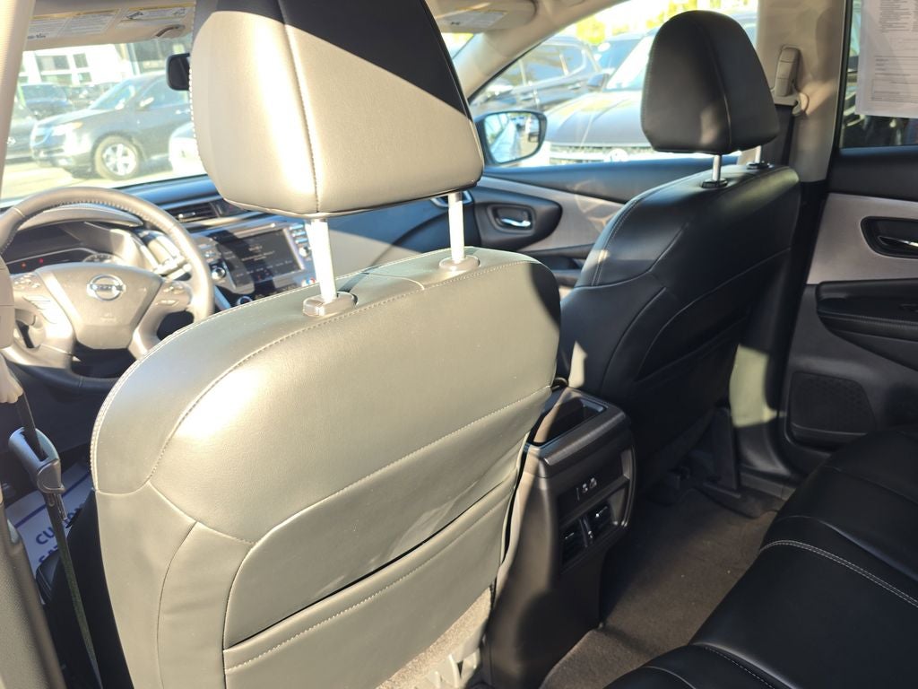 2022 Nissan Murano SV