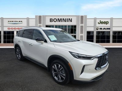 2024 INFINITI QX60 LUXE