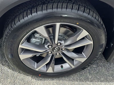 2024 INFINITI QX60 LUXE