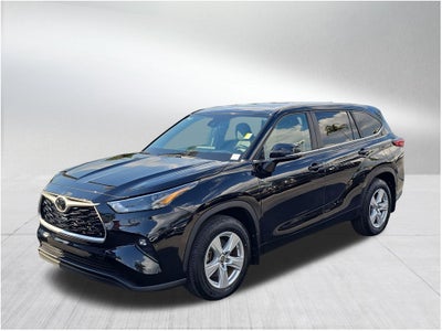 2023 Toyota Highlander LE
