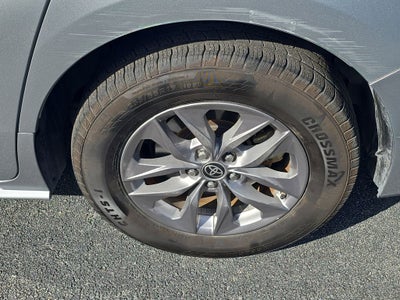 2023 Toyota Sienna LE 8 Passenger