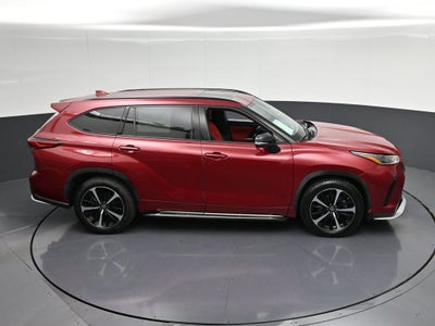 2021 Toyota Highlander XSE