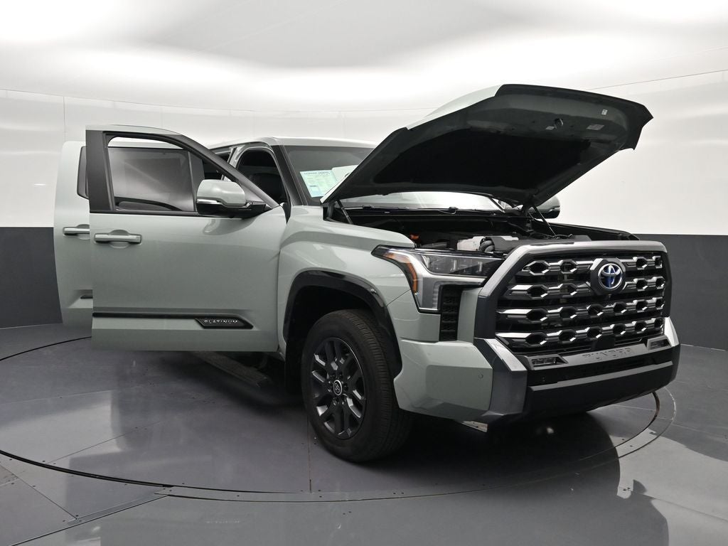 2024 Toyota Tundra Hybrid Platinum