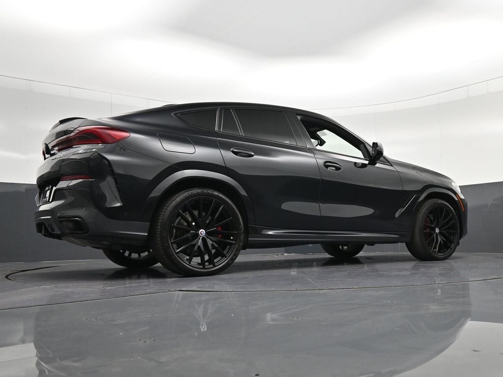 2023 BMW X6 M50i