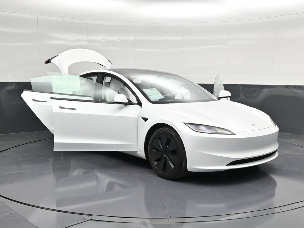 2025 Tesla Model 3 Long Range