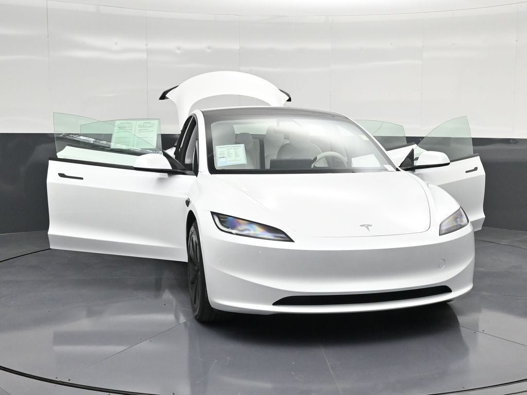 2025 Tesla Model 3 Long Range