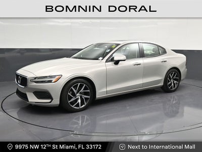 2020 Volvo S60 T5 Momentum
