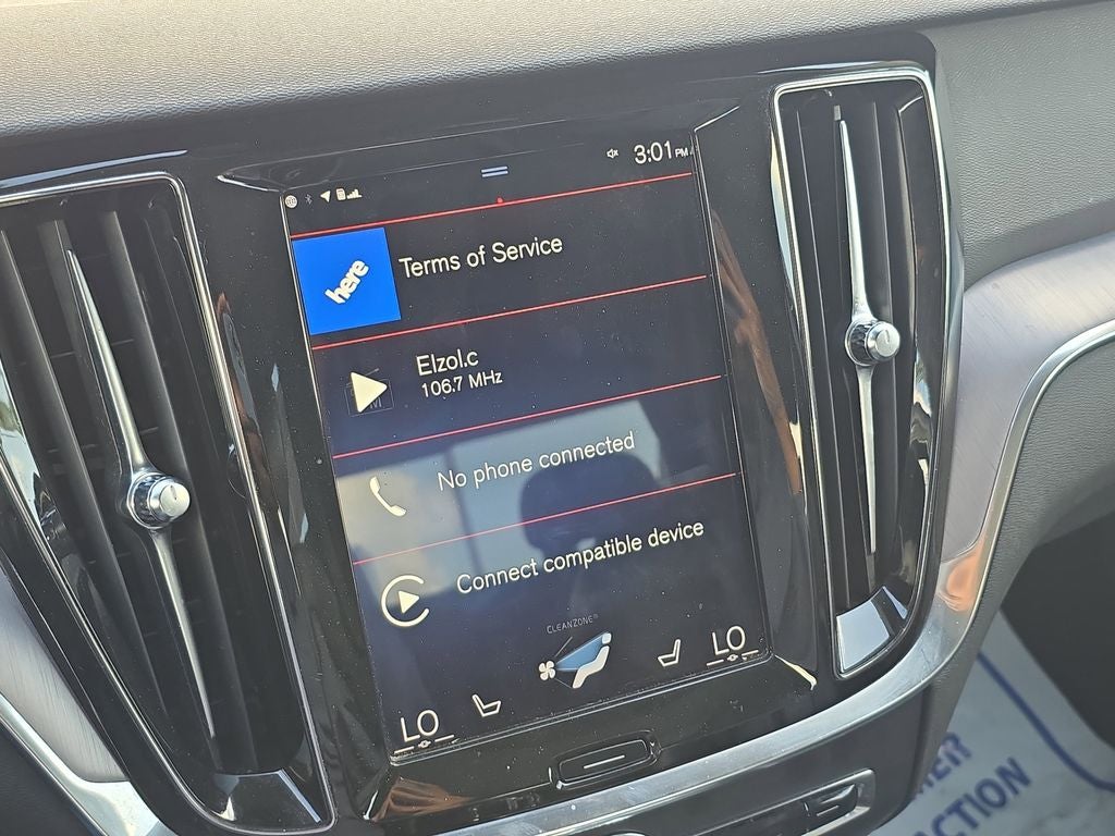 2020 Volvo S60 T5 Momentum