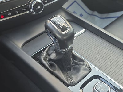 2020 Volvo S60 T5 Momentum