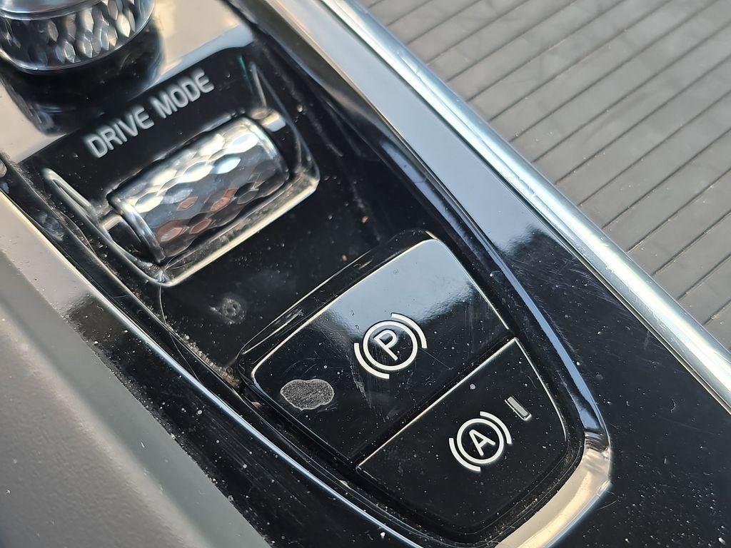 2020 Volvo S60 T5 Momentum