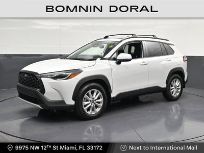 2024 Toyota Corolla Cross LE