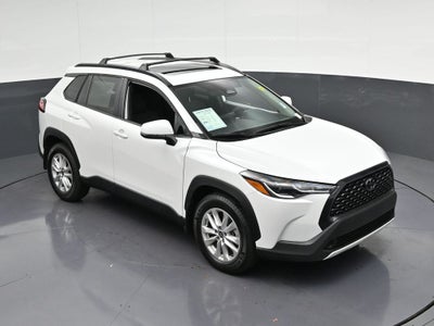 2024 Toyota Corolla Cross LE
