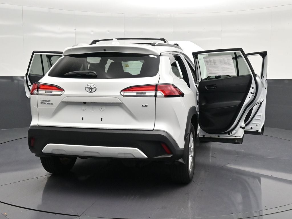 2024 Toyota Corolla Cross LE