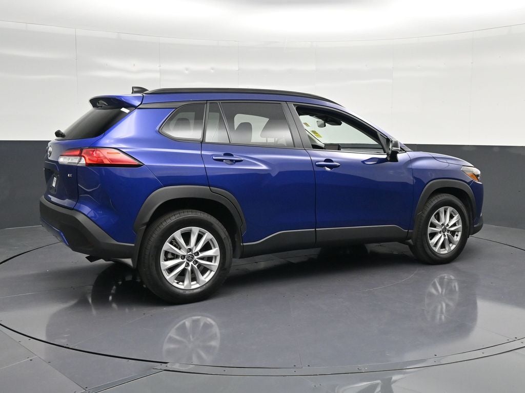 2025 Toyota Corolla Cross LE