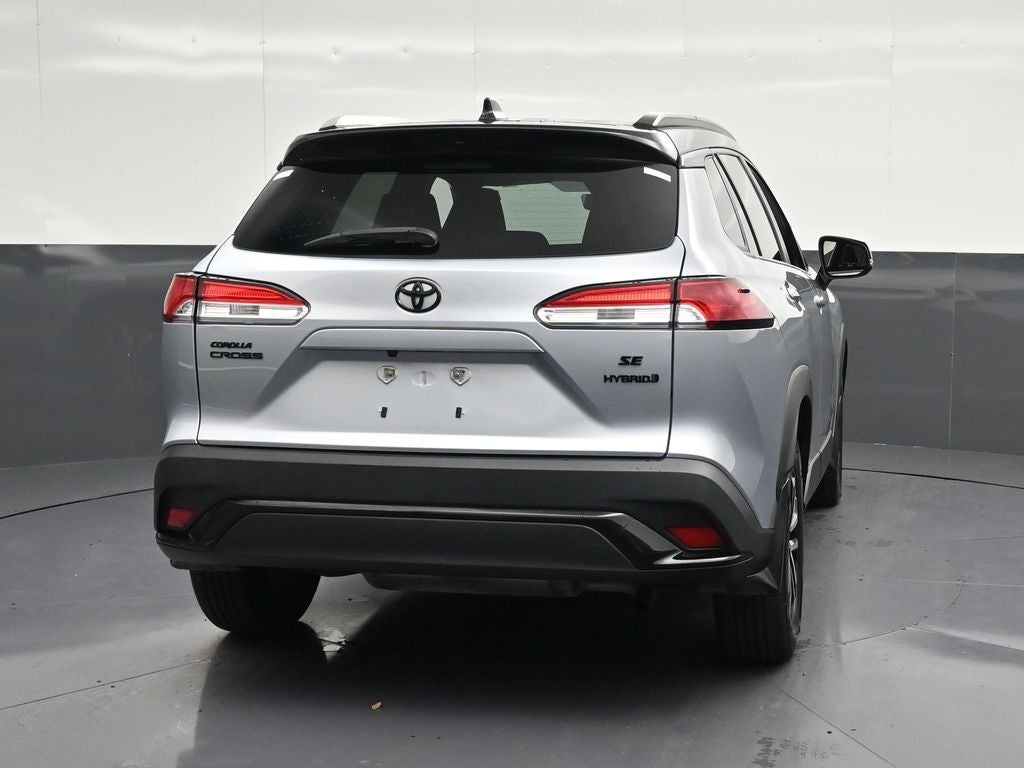 2024 Toyota Corolla Cross Hybrid SE