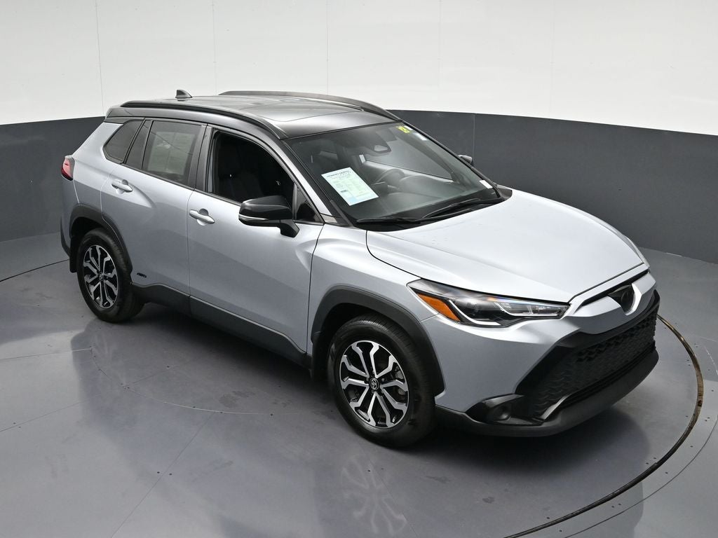 2024 Toyota Corolla Cross Hybrid SE