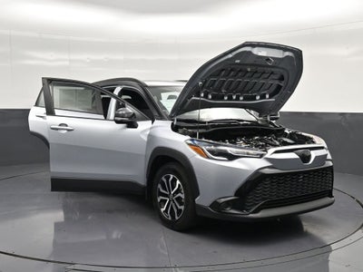 2024 Toyota Corolla Cross Hybrid SE