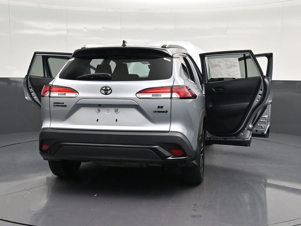 2024 Toyota Corolla Cross Hybrid SE