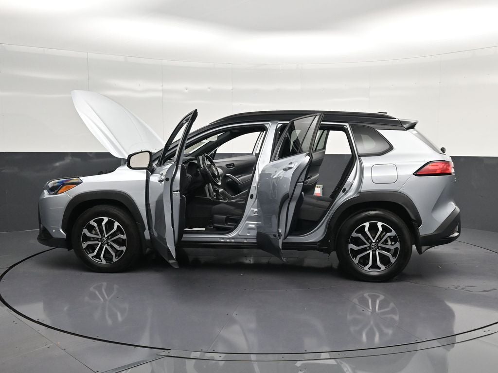 2024 Toyota Corolla Cross Hybrid SE