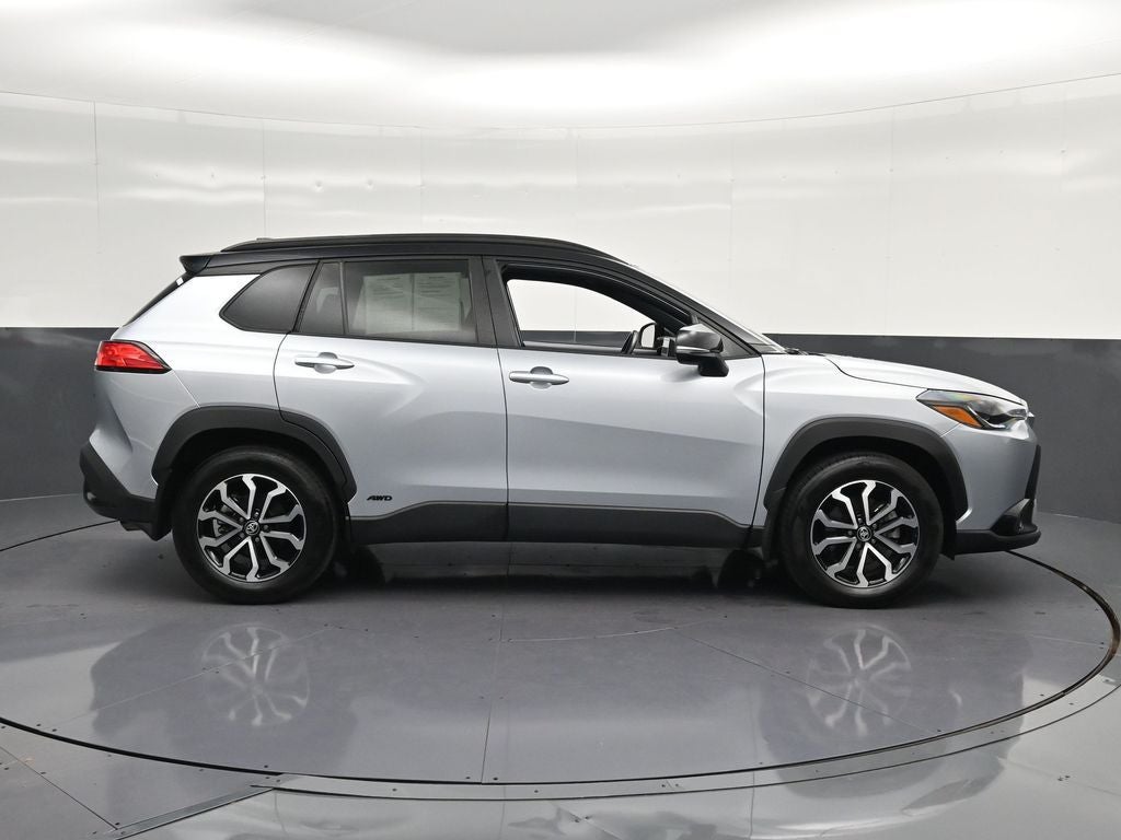 2024 Toyota Corolla Cross Hybrid SE