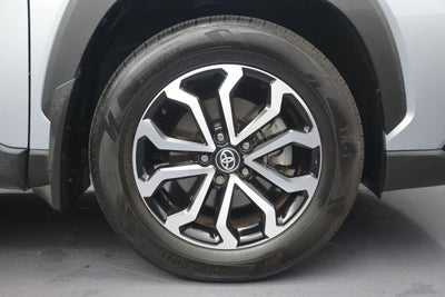 2024 Toyota Corolla Cross Hybrid SE