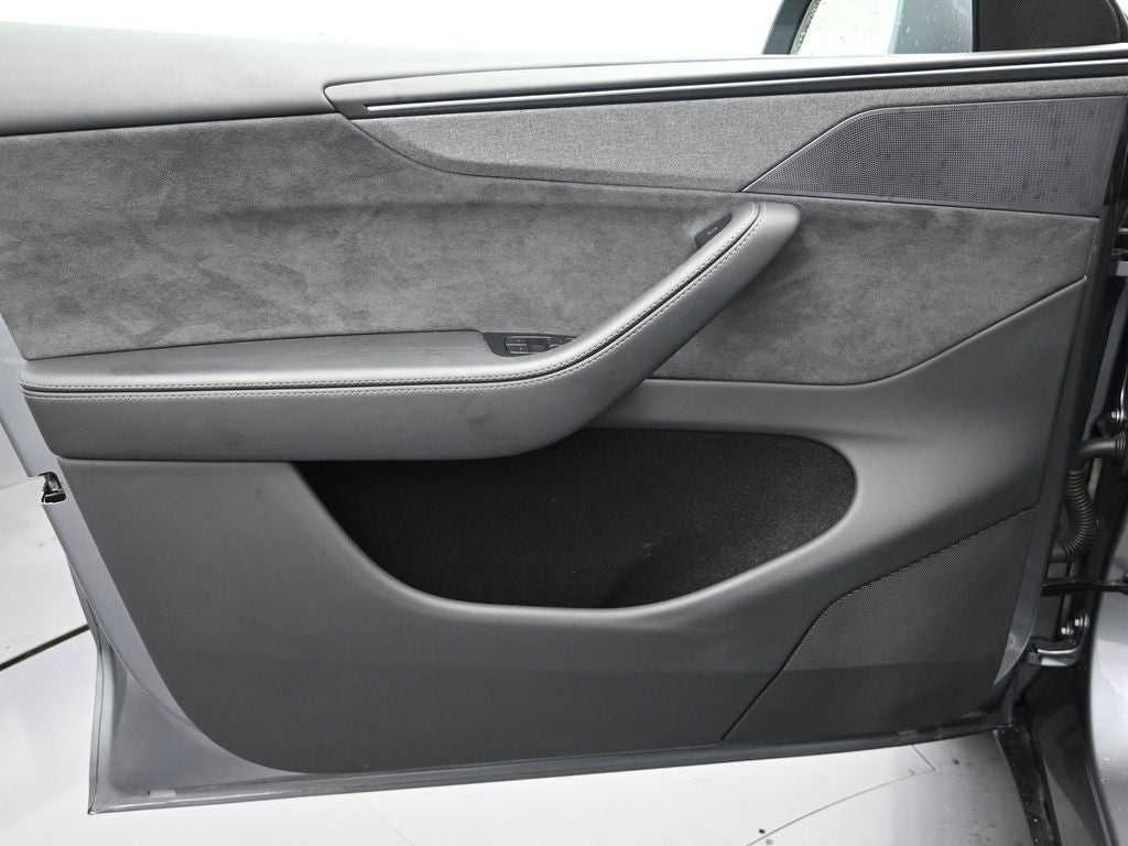 2026 Tesla Model Y Premium