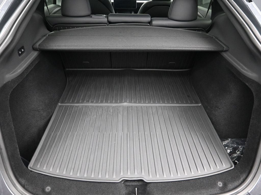 2026 Tesla Model Y Premium