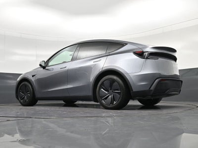 2026 Tesla Model Y Premium