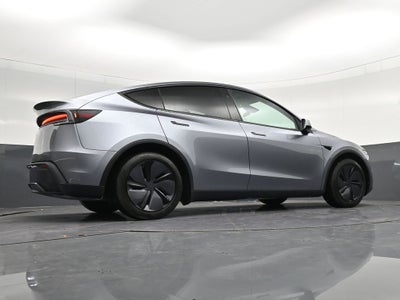 2026 Tesla Model Y Premium