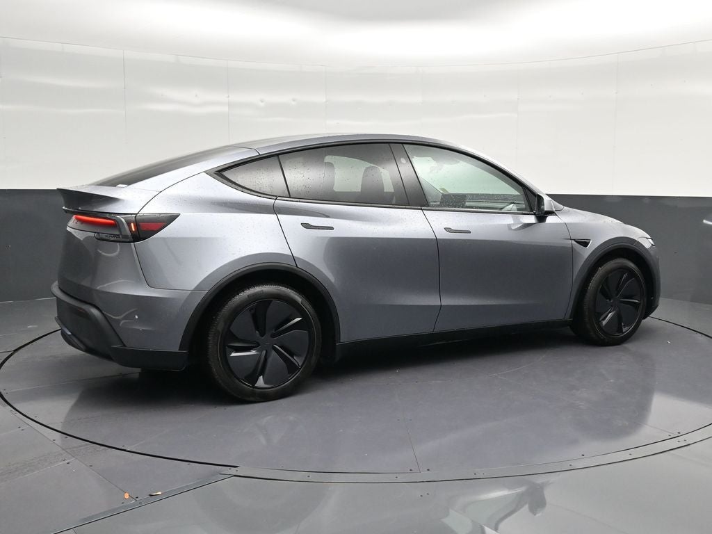 2026 Tesla Model Y Premium