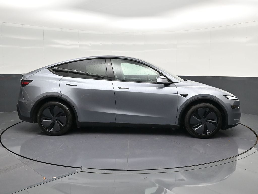 2026 Tesla Model Y Premium
