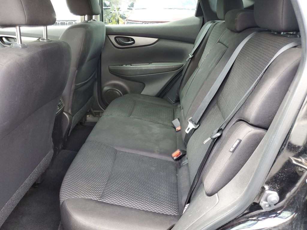 2022 Nissan Rogue Sport S