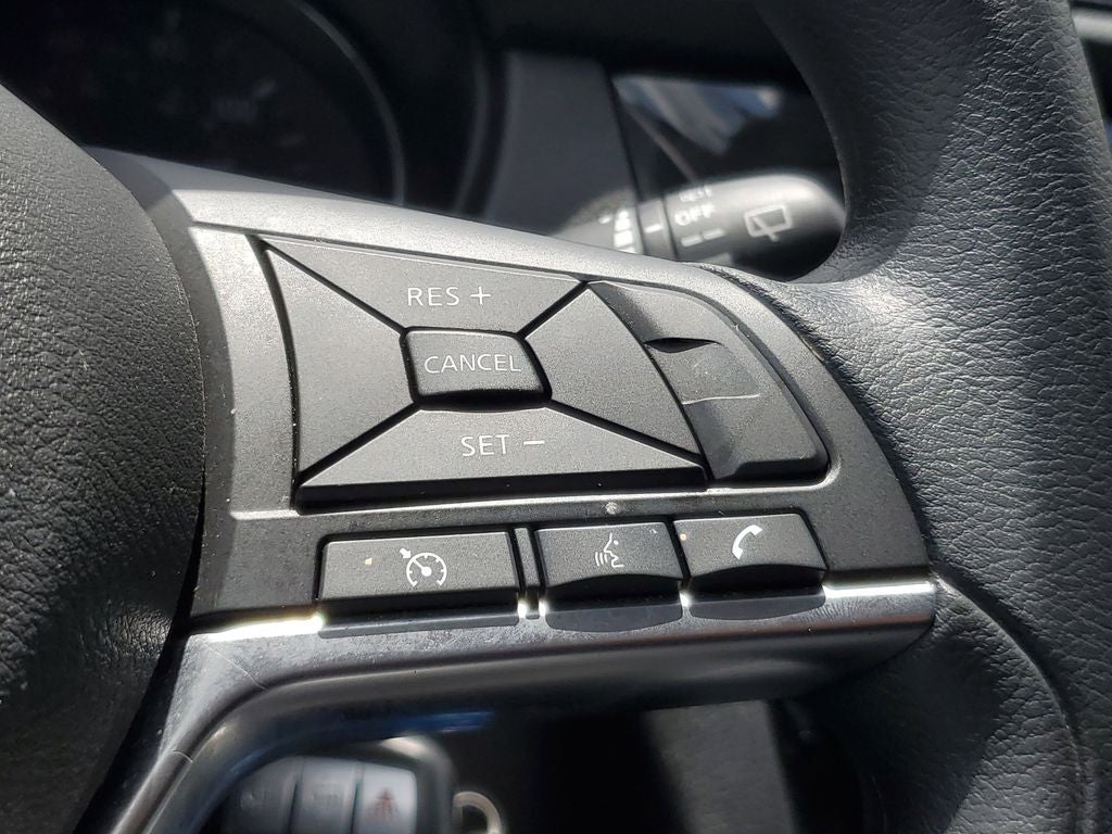 2022 Nissan Rogue Sport S