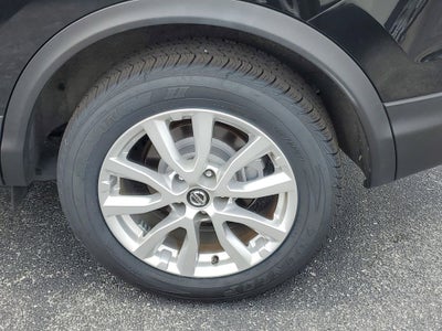 2022 Nissan Rogue Sport S